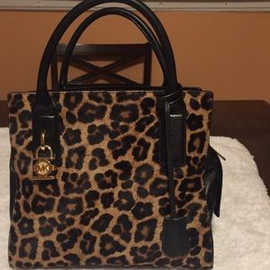 MK animal print faux purse gentlty used no tears